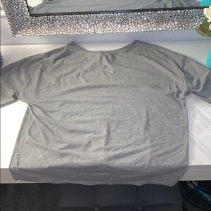 Lululemon t-shirt
